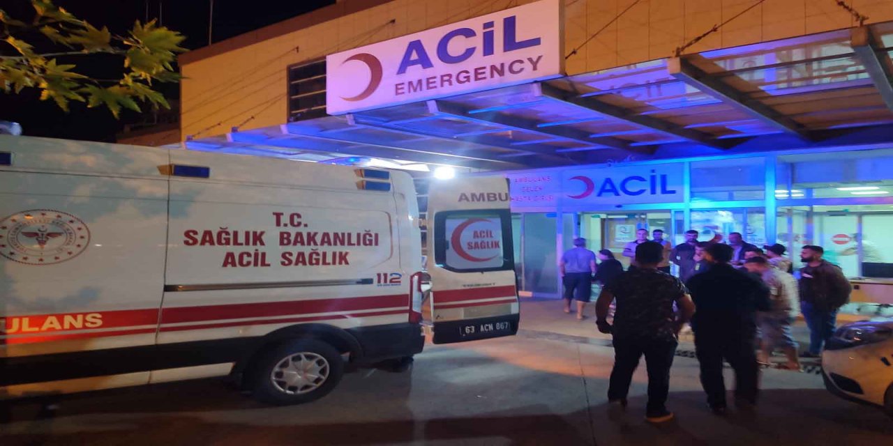 Otomobil ile motosiklet çarpıştı, 2 yaralı