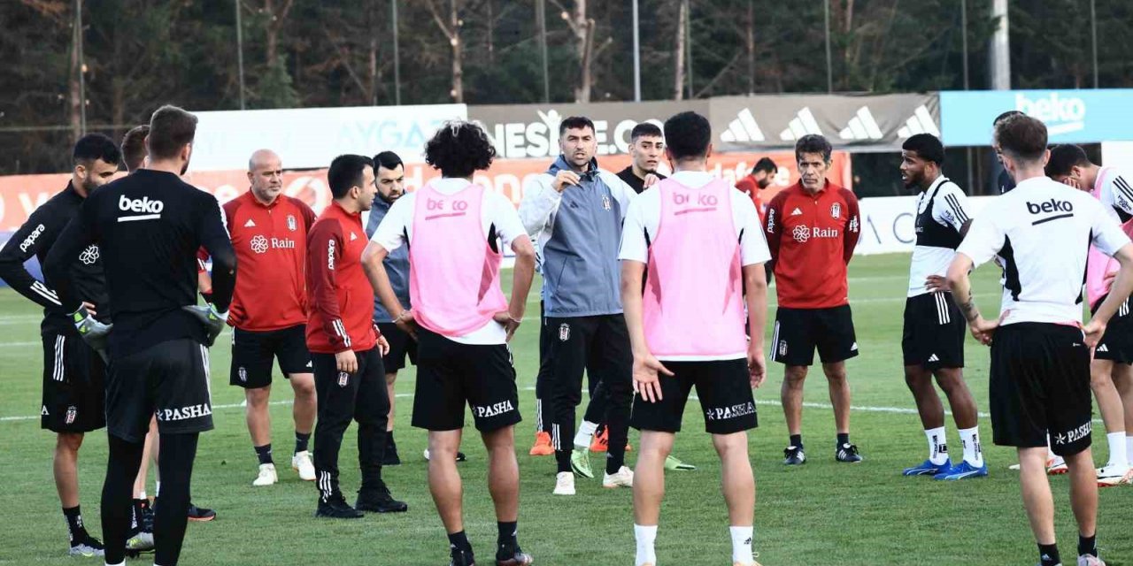 Beşiktaş, Galatasaray maçına hazırlanıyor