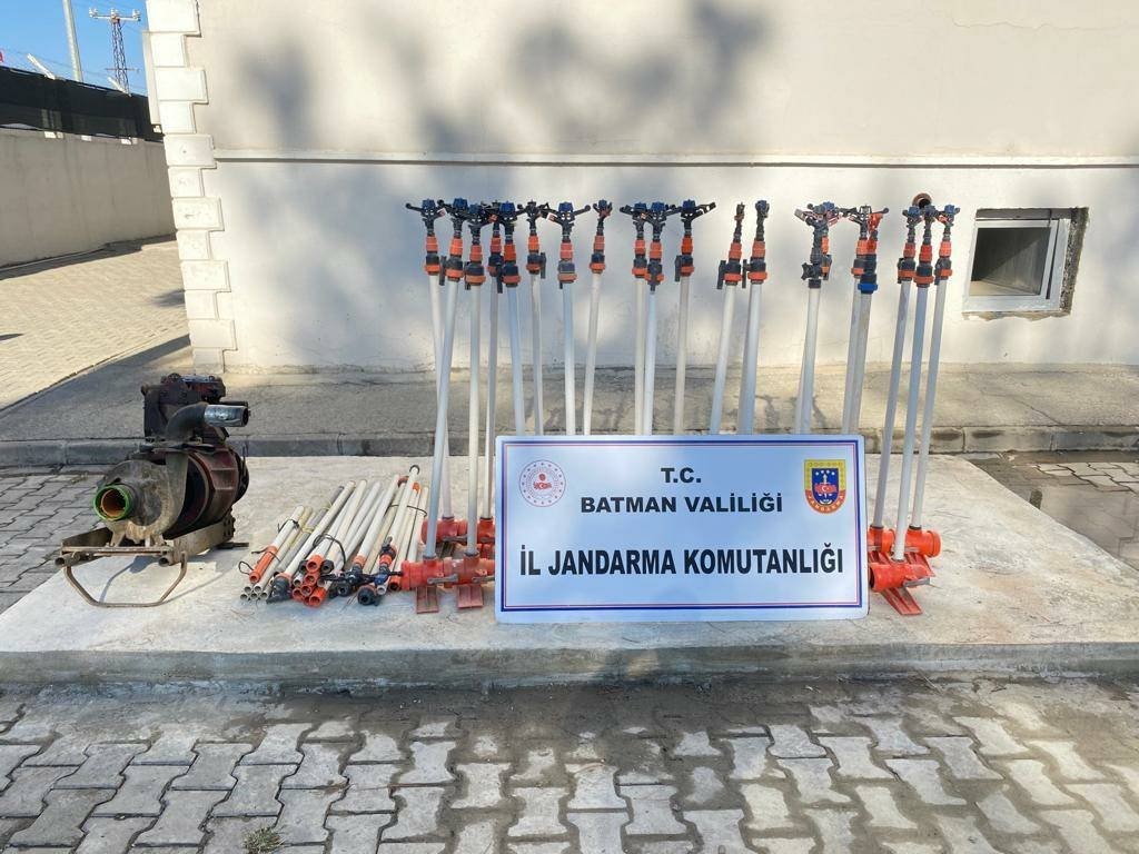 Batman’da 4 hırsız tutuklandı