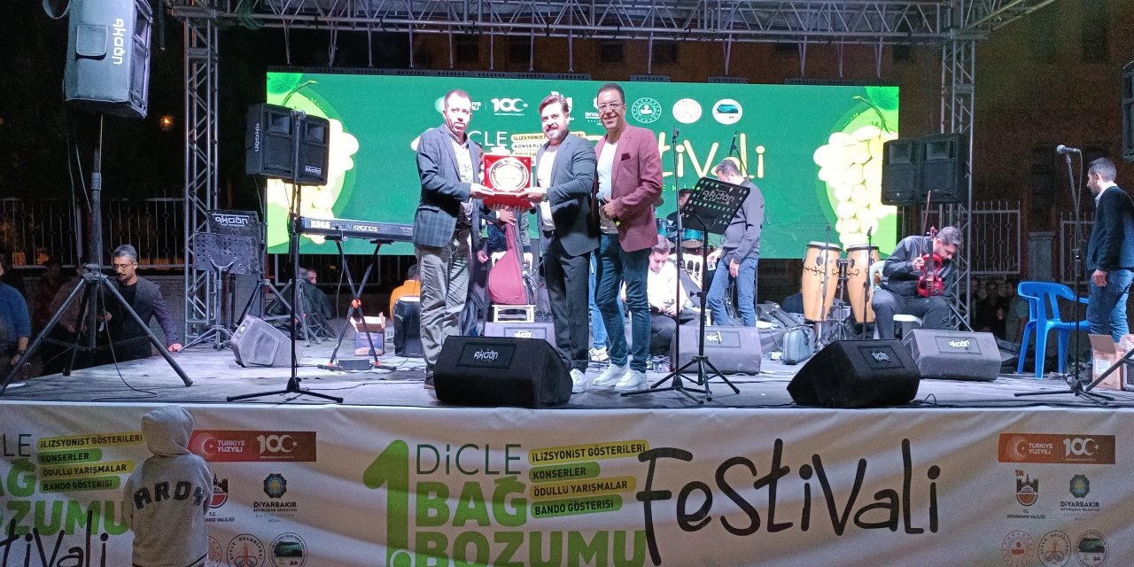 Diyarbakır'da  2 gün süren bağ bozumu festivali konserlerle tamamlandı