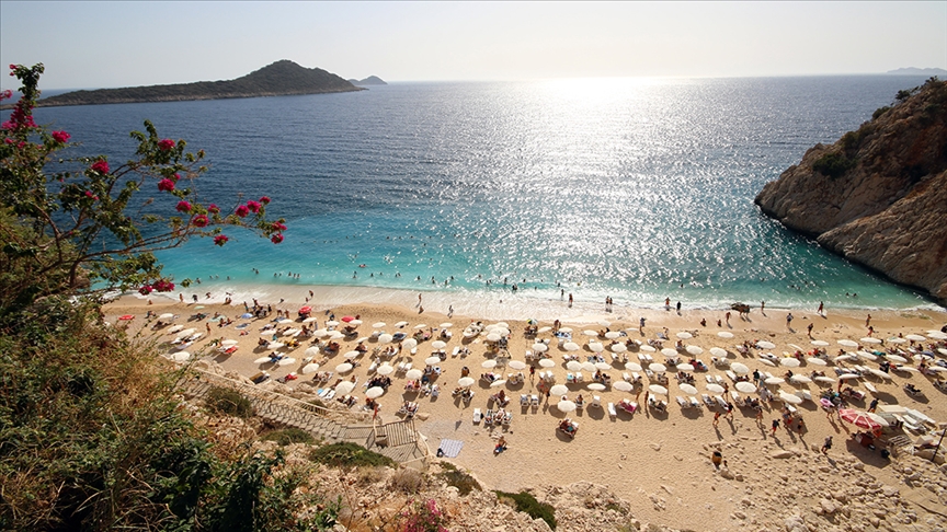 Turizmde 2028 hedefi; 100 milyar dolar