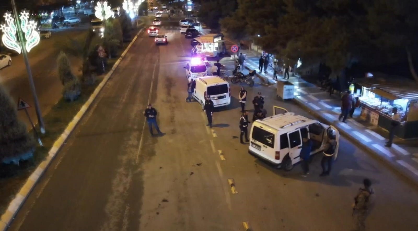 Aranan 33 şüpheli yakalandı