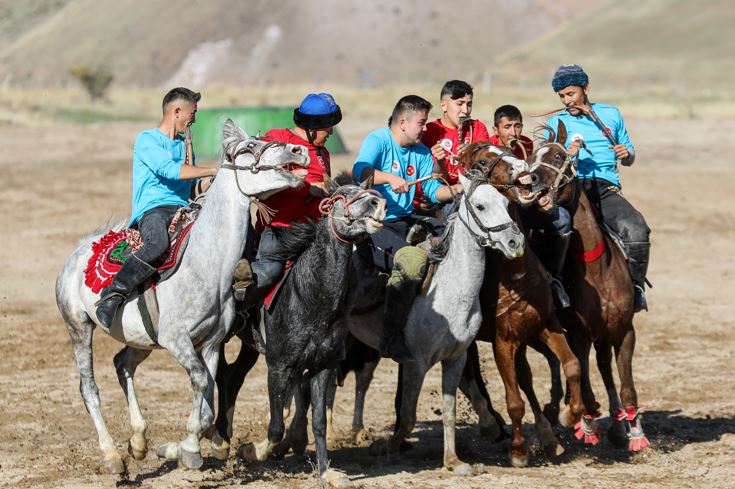 Van'da Kökbörü Türkiye Şampiyonası düzenlendi