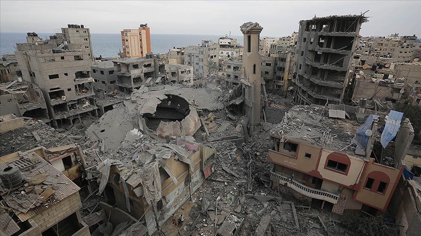 Gazze saldırılarında 32 cami yıkıldı