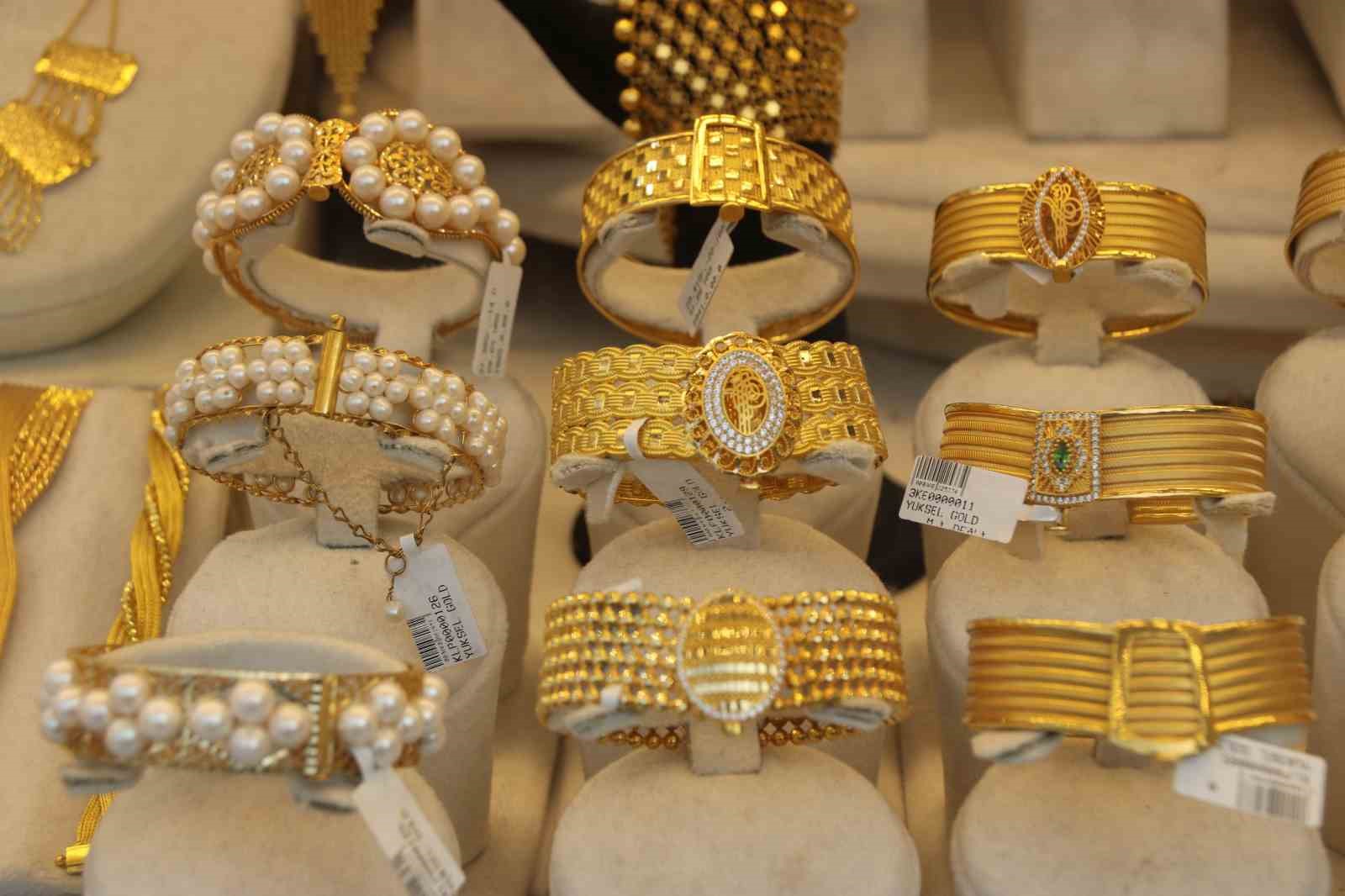 Diyarbakır'da altın sergisi