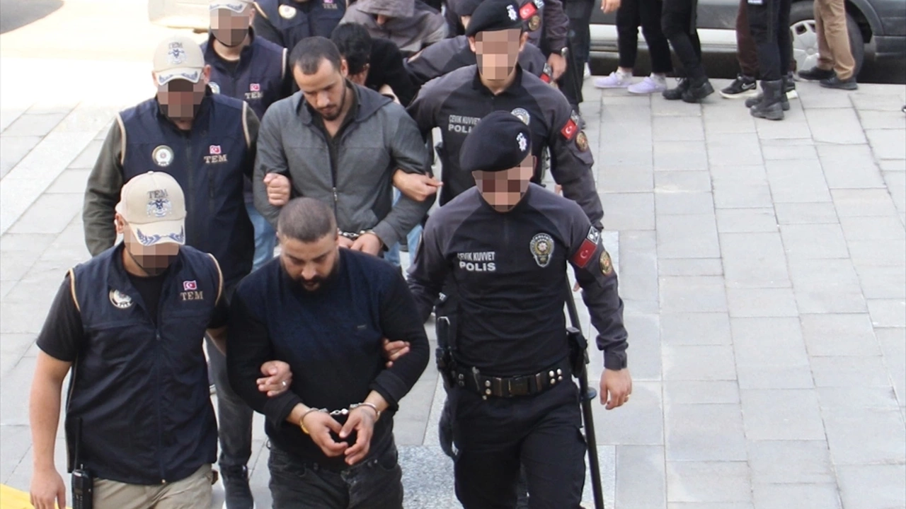 3 milyon lira değerinde ziynet eşyası çalanlar yakalandı