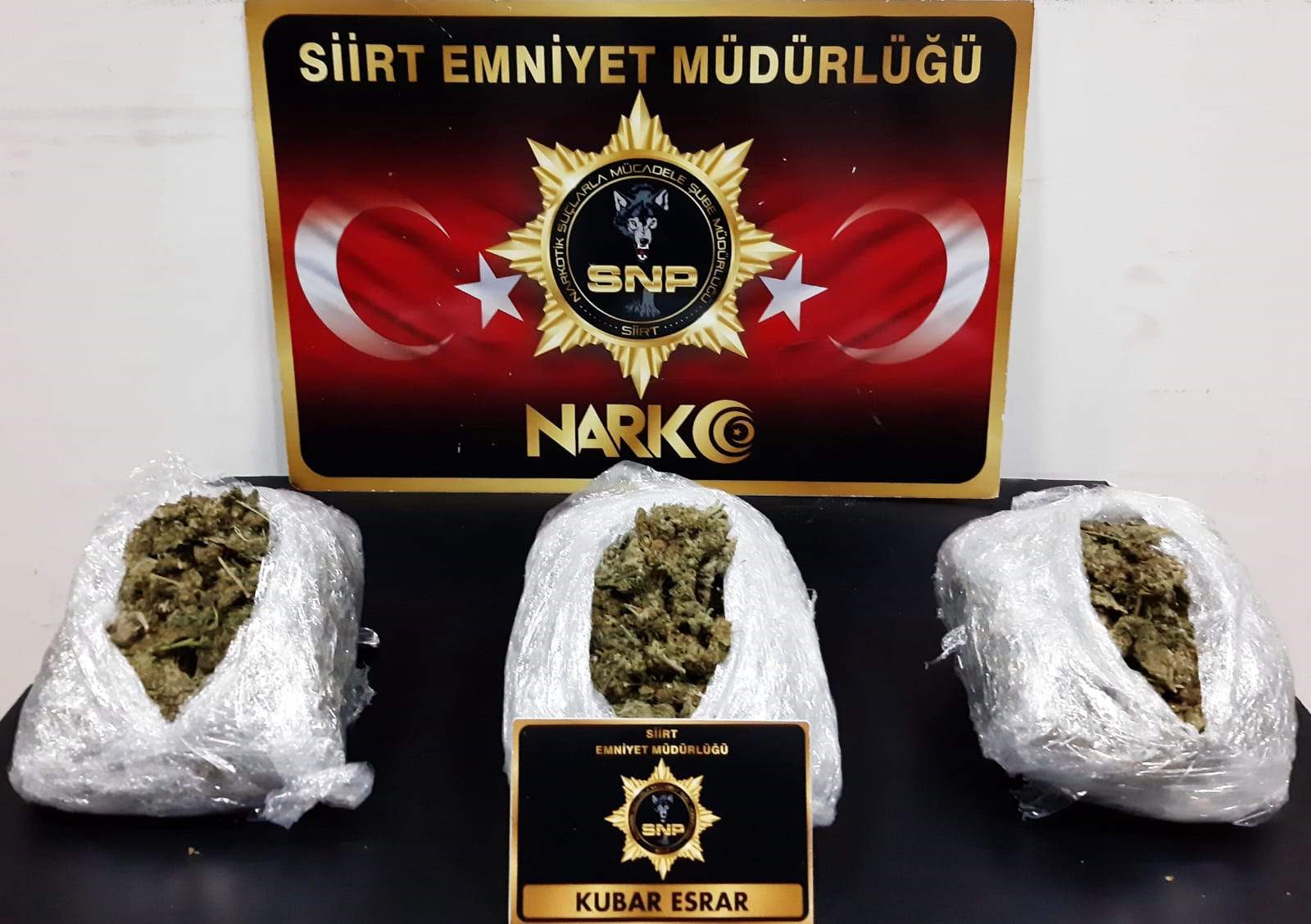 Siirt'te 2 kilo esrar yakalandı