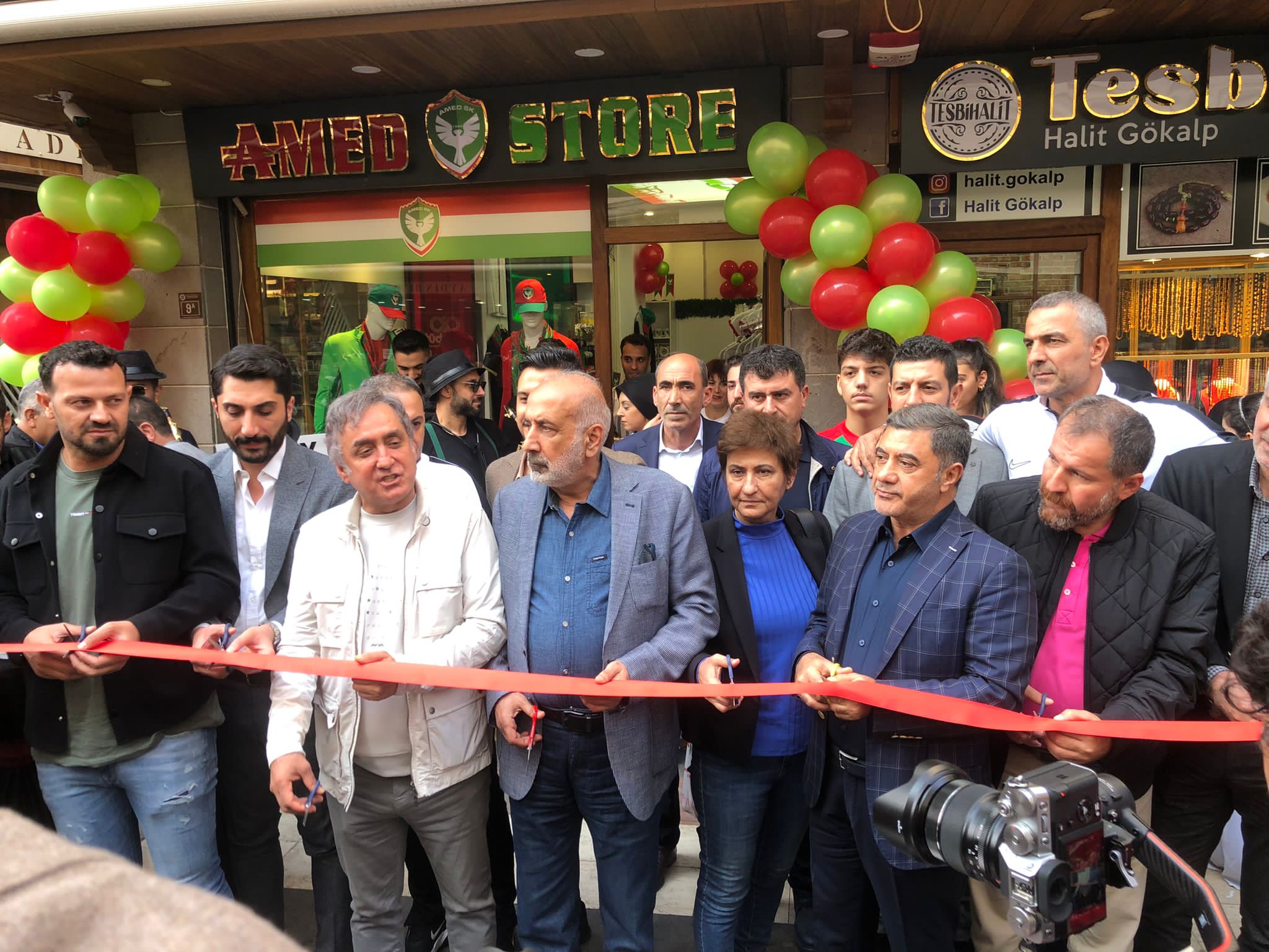 VİDEO - Amedstore arbane ve mızıka ekibinin gösterisi ile açıldı