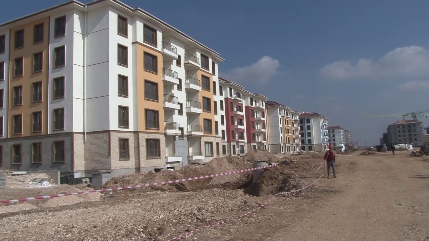 Adıyaman’da kalıcı deprem konutları hızla yükseliyor