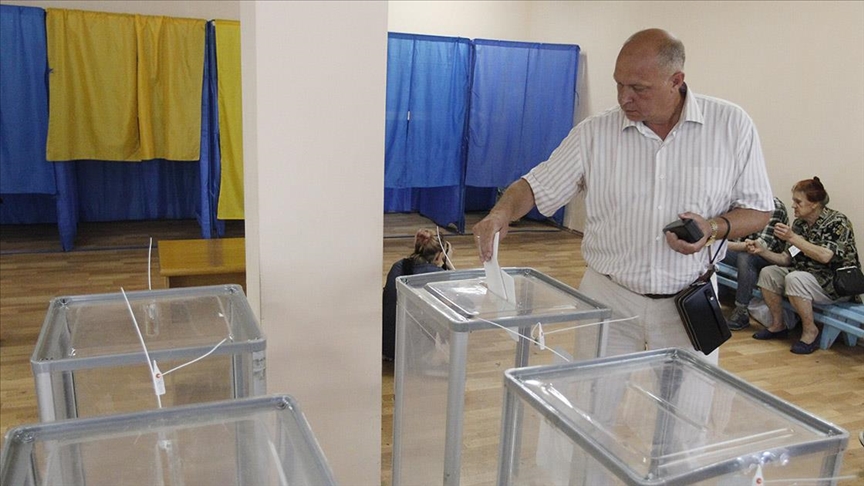 Ukrayna, devlet başkanlığı seçimine hazırlanıyor