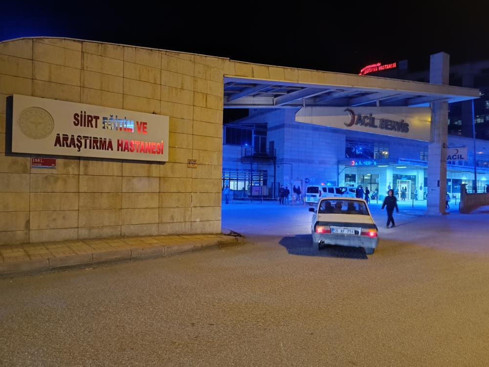 Minibüs takla attı 4 yaralı