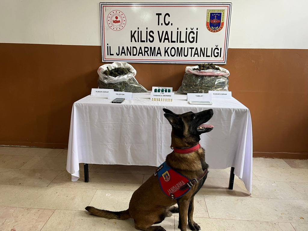 Kilis'te çeşitli suçlardan aranan hükümlü yakalandı