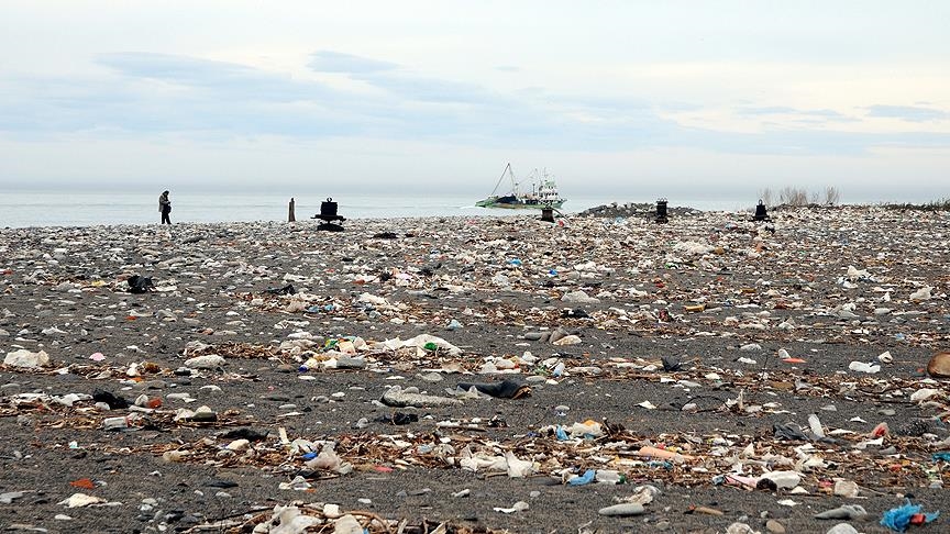 Denizi kirletenlere 950 milyon TL ceza