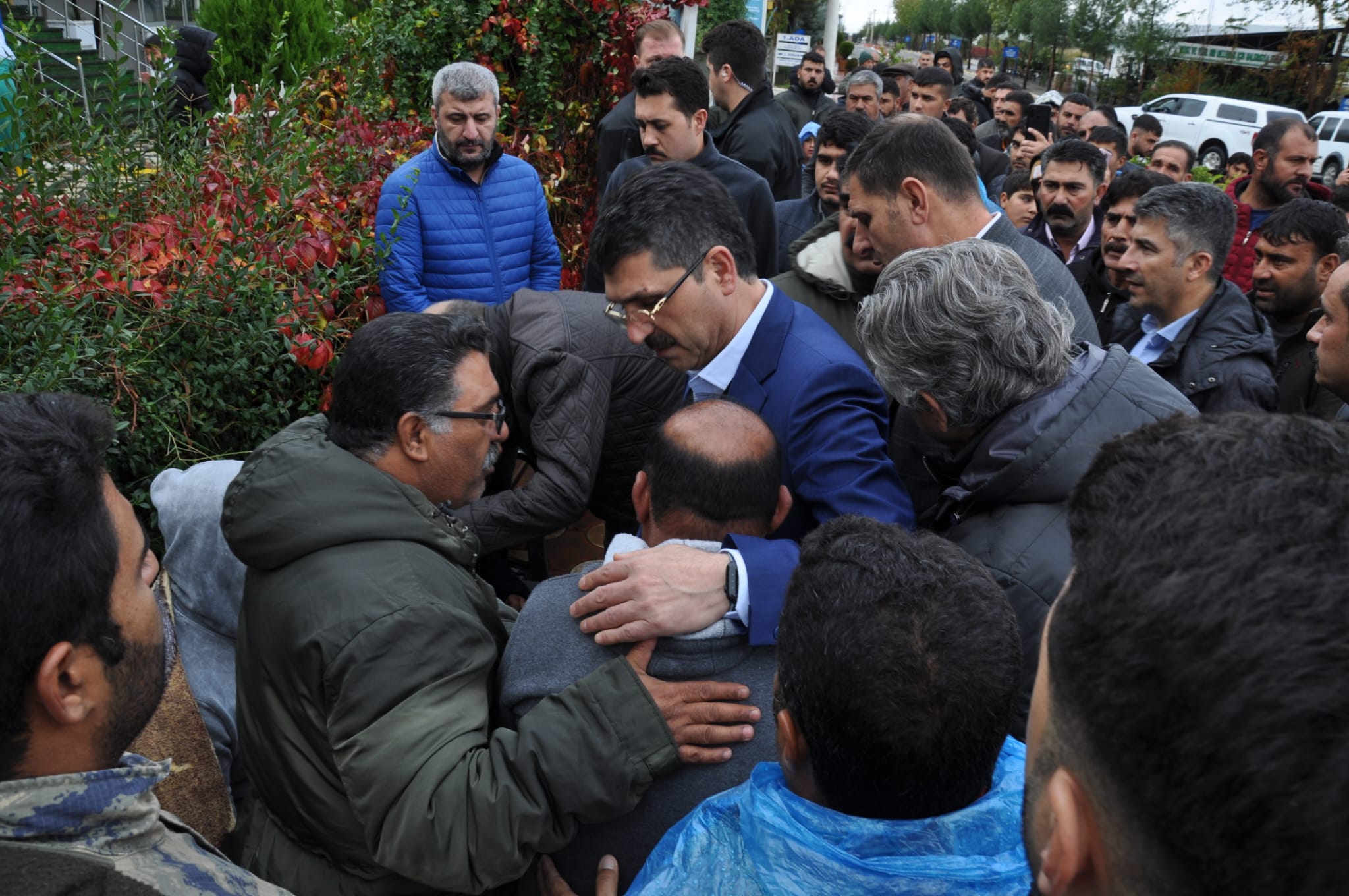 Selde hayatını kaybeden kadın toprağa verildi