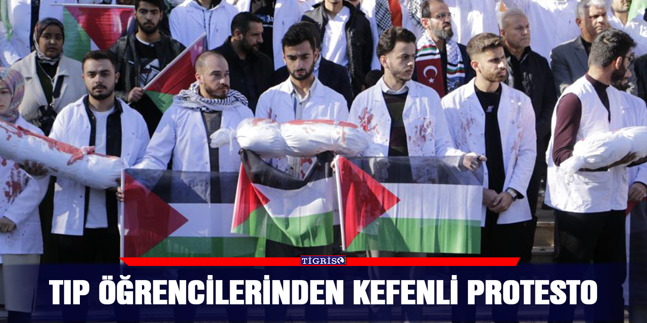 Tıp öğrencilerinden kefenli protesto
