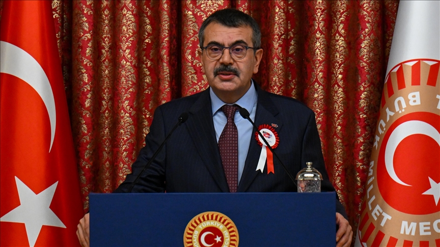 Milli Eğitim Bakanı öğretmen atamaları ile ilgili açıklama yaptı