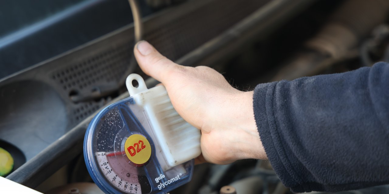 Araç bakım uzmanlarından antifriz uyarısı