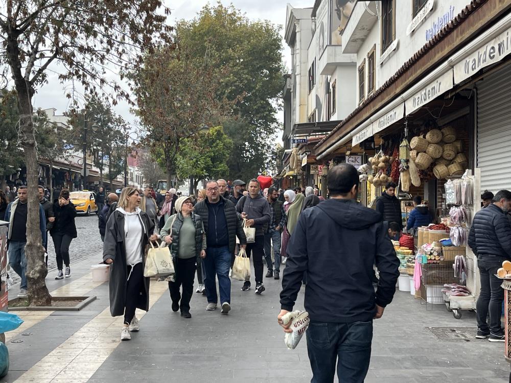Diyarbakır’da turist yoğunluğu