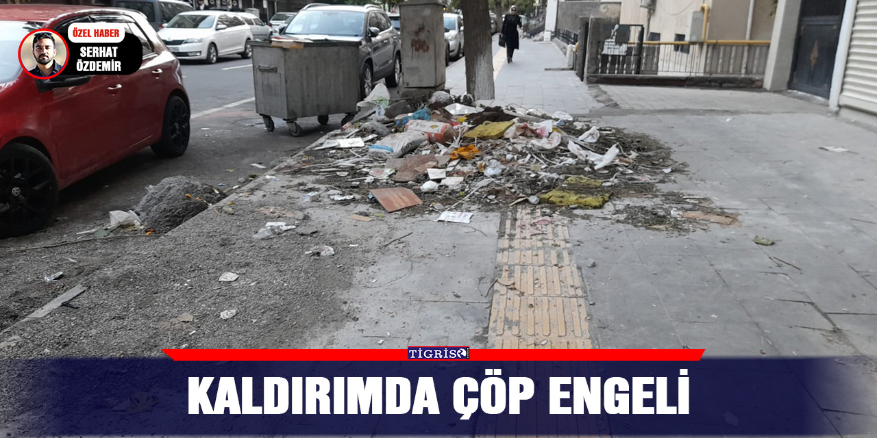 VİDEO - Kaldırımda çöp engeli