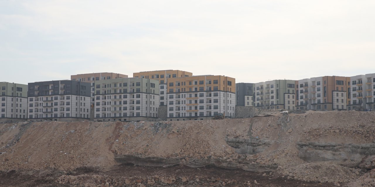 Urfa’daki deprem konutları teslim ediliyor
