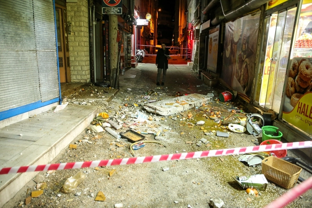 Altıncı kattan düştü, yaşamını yitirdi