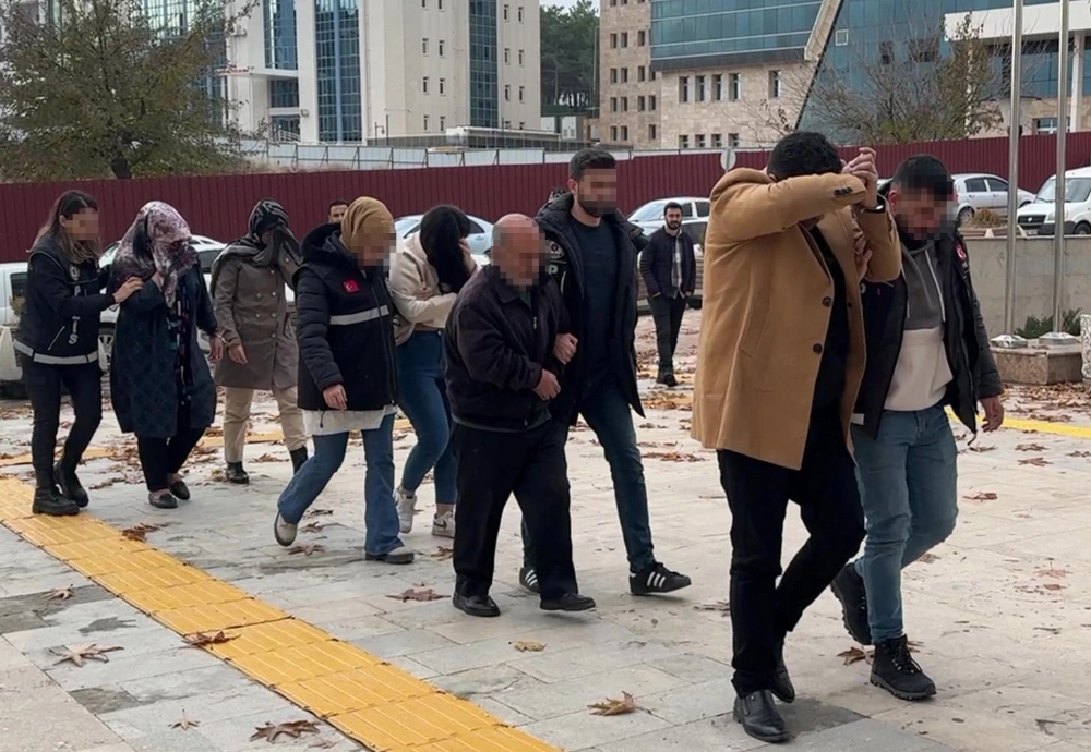 Uyuşturucu operasyonunda şüpheliler yakalandı