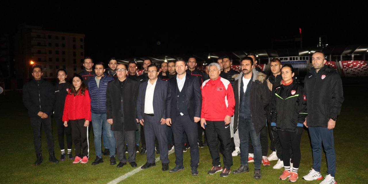 Hakemler maça çıkmama kararı aldı