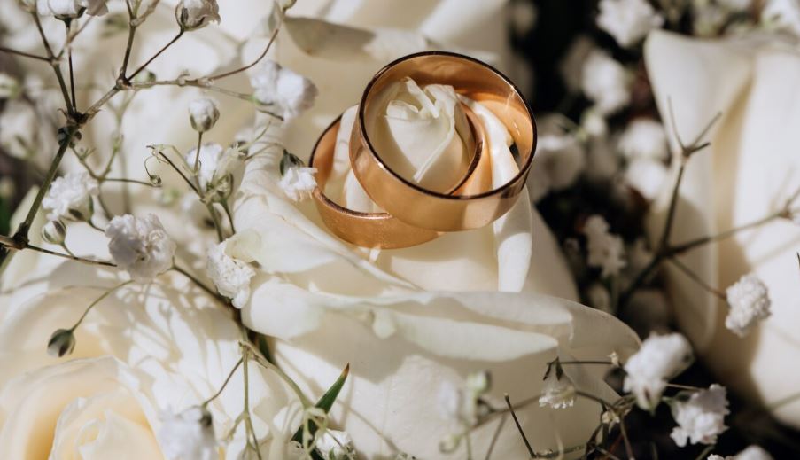 BAĞLILIĞIN SEMBOLÜ ALYANSIN TARİHÇESİ