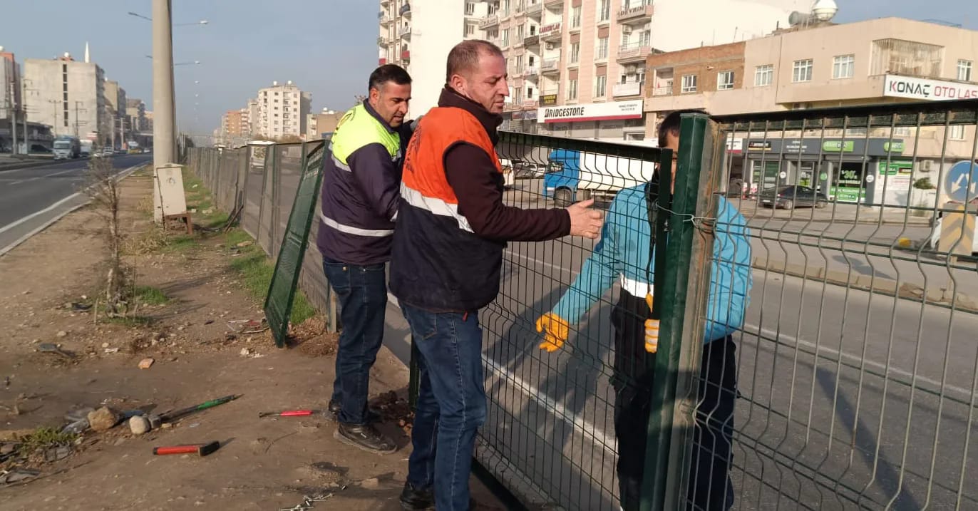 Yaya güvenliği için tel bariyer