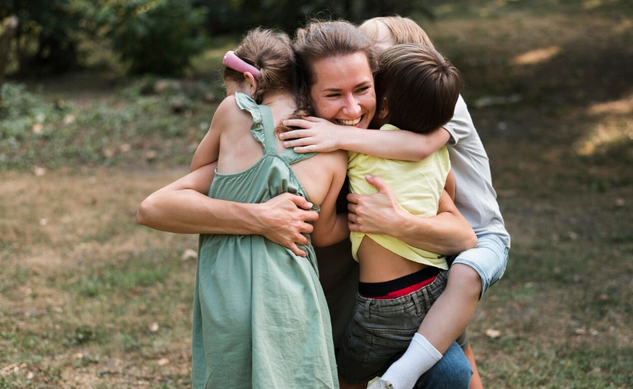 ANNE YARISI ABLALAR VE KIZ KARDEŞLERİ