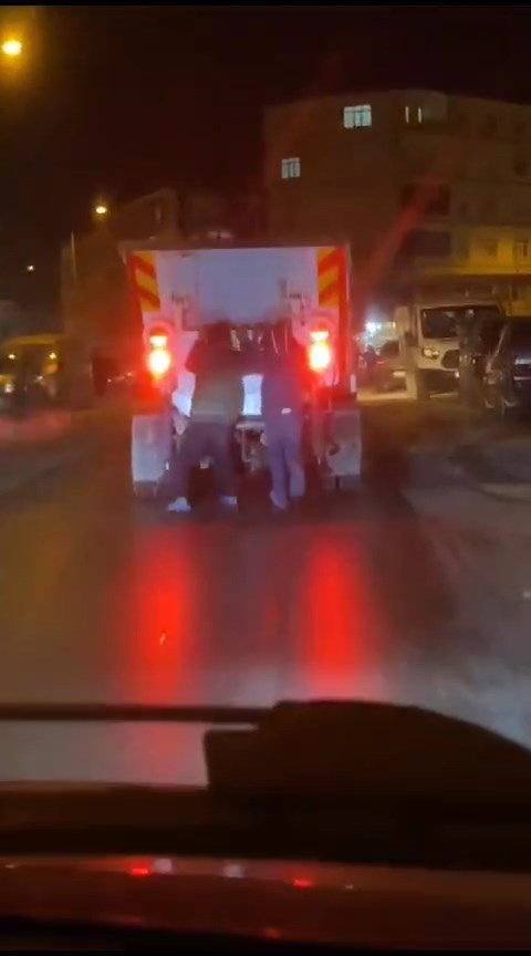 Çocukların tehlikeli yolculuğu kamerada