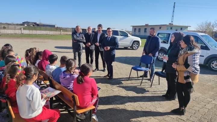 Çermik kaymakamı, okul tadilatını denetledi