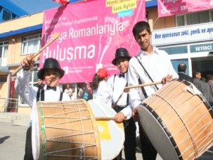 Roman Enstitüsü Yola Çıktı