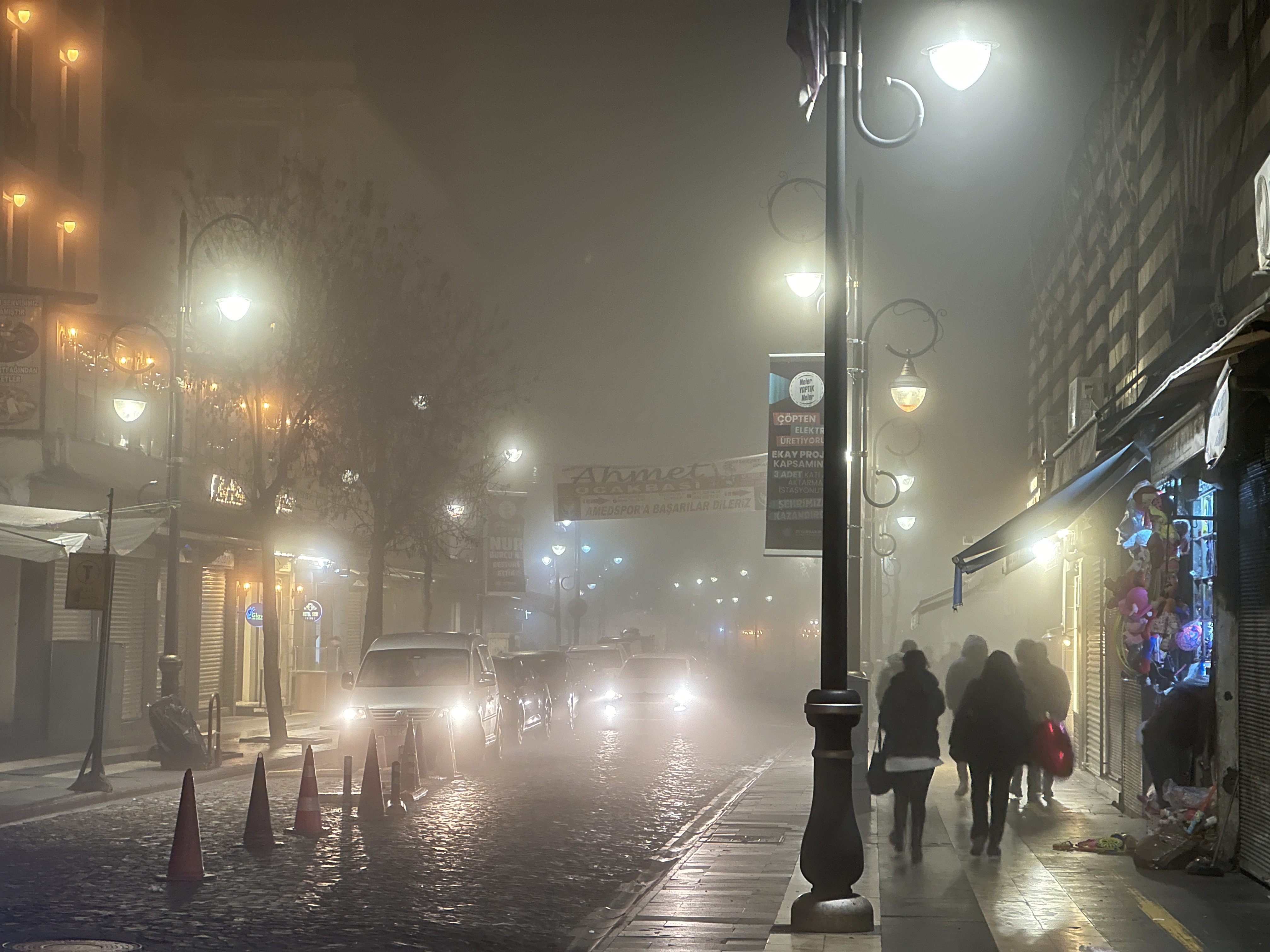 Diyarbakır’da yoğun sis etkili oluyor