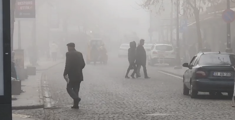 VİDEO - Diyarbakır’da sisli yaşam