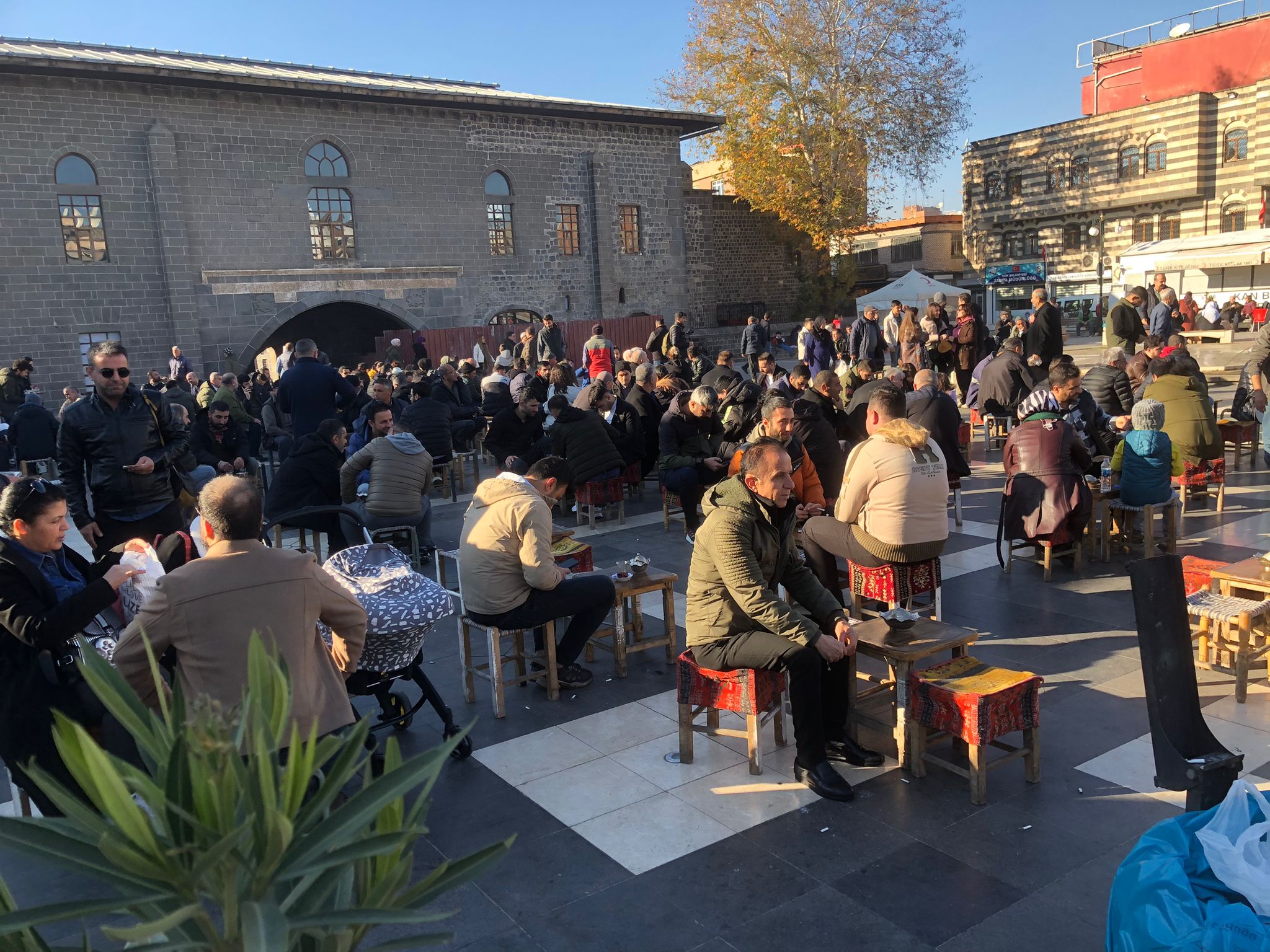 VİDEO - Diyarbakır sabah sisli, öğlen güneşli