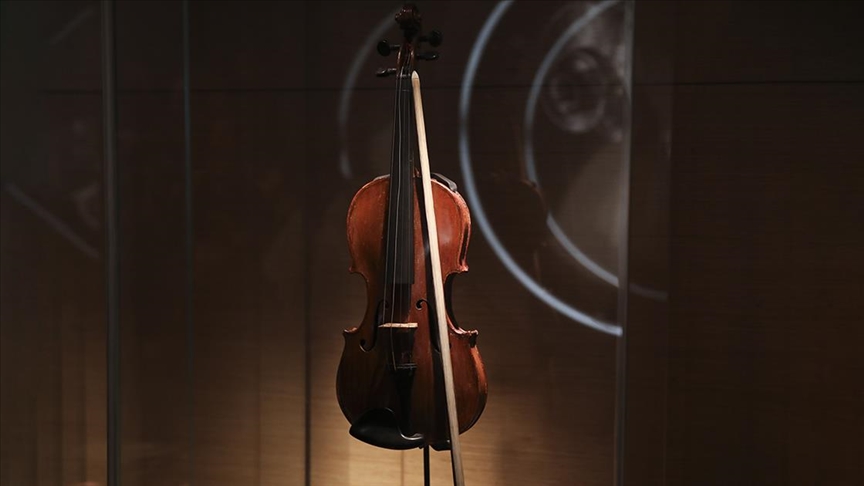 Şarkıcı ve çalgıcılara mesleki standart