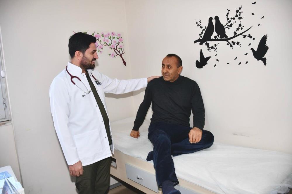 Hakkârili vatandaş 'hibrid anjiyo' ile hayata tutundu