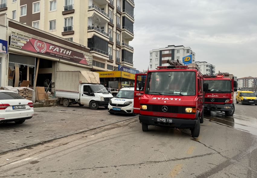 Yangın’a müdahale eden itfaiye eri yaralandı