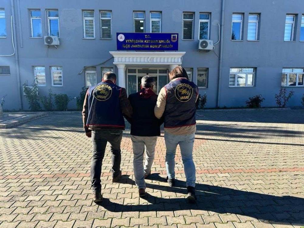 Diyarbakır’da çeşitli suçlardan aranan 5 kişi  yakalandı