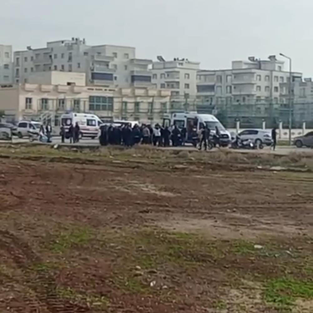 Mardin’de otomobil ile motosiklet çarpıştı yaralı var