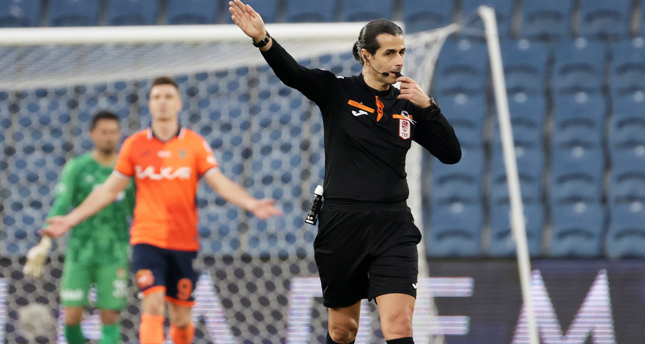 O hakem  hakemlik kariyerini noktaladı