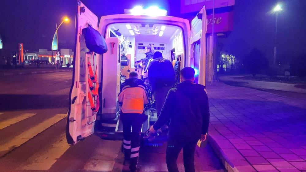 2 oto çarpıştı, 1 yaralı