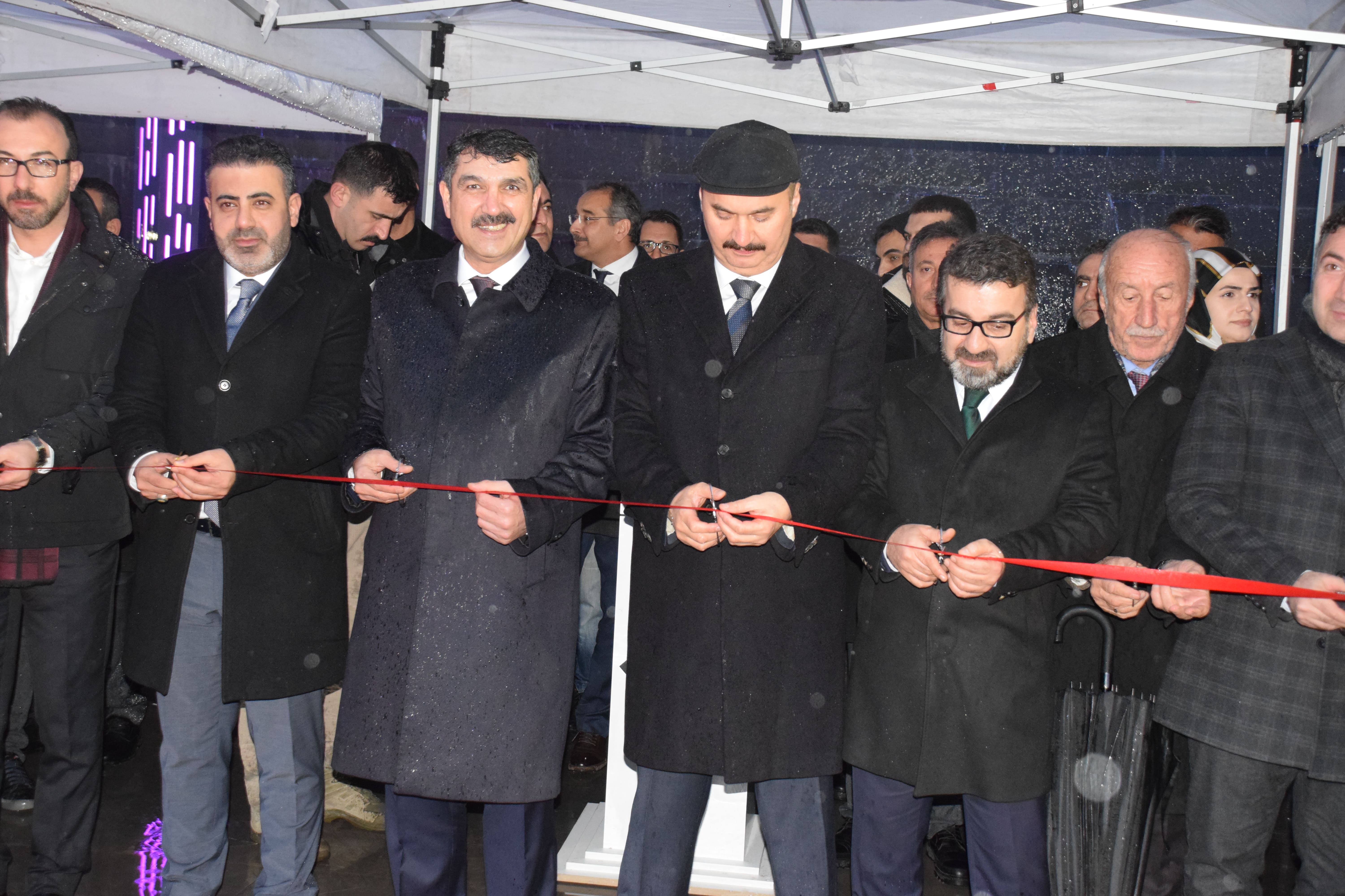 Batman'da Şelale Park törenle hizmete açıldı