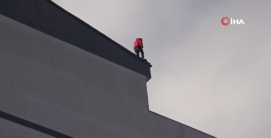 Elezığ'da İntihar Girişimi