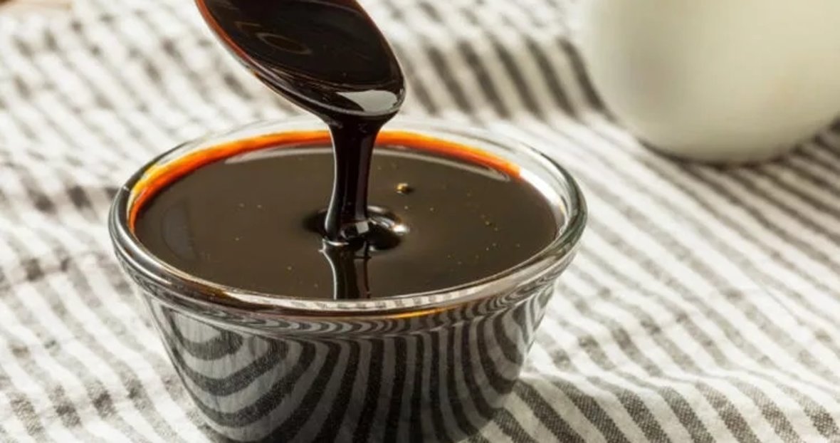 DEMİR EKSİKLİĞİ İÇİN PEKMEZ