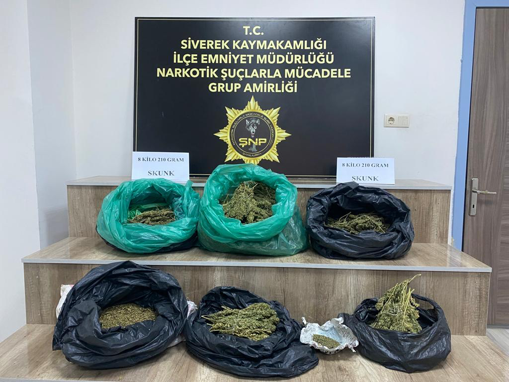 Şanlıurfa’da 8 kilo uyuşturucu yakalandı