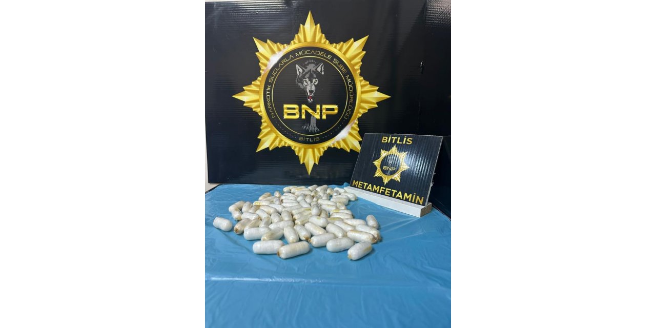 Yabancı şahsın midesinden 550 gram uyuşturucu çıktı