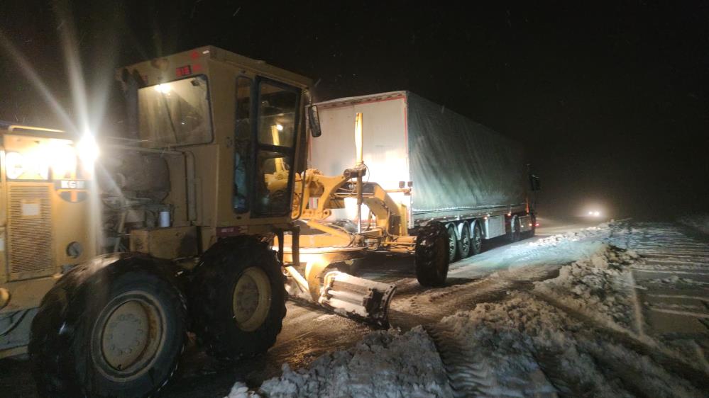 Van da  kar yağışı ve sis etkili oluyor