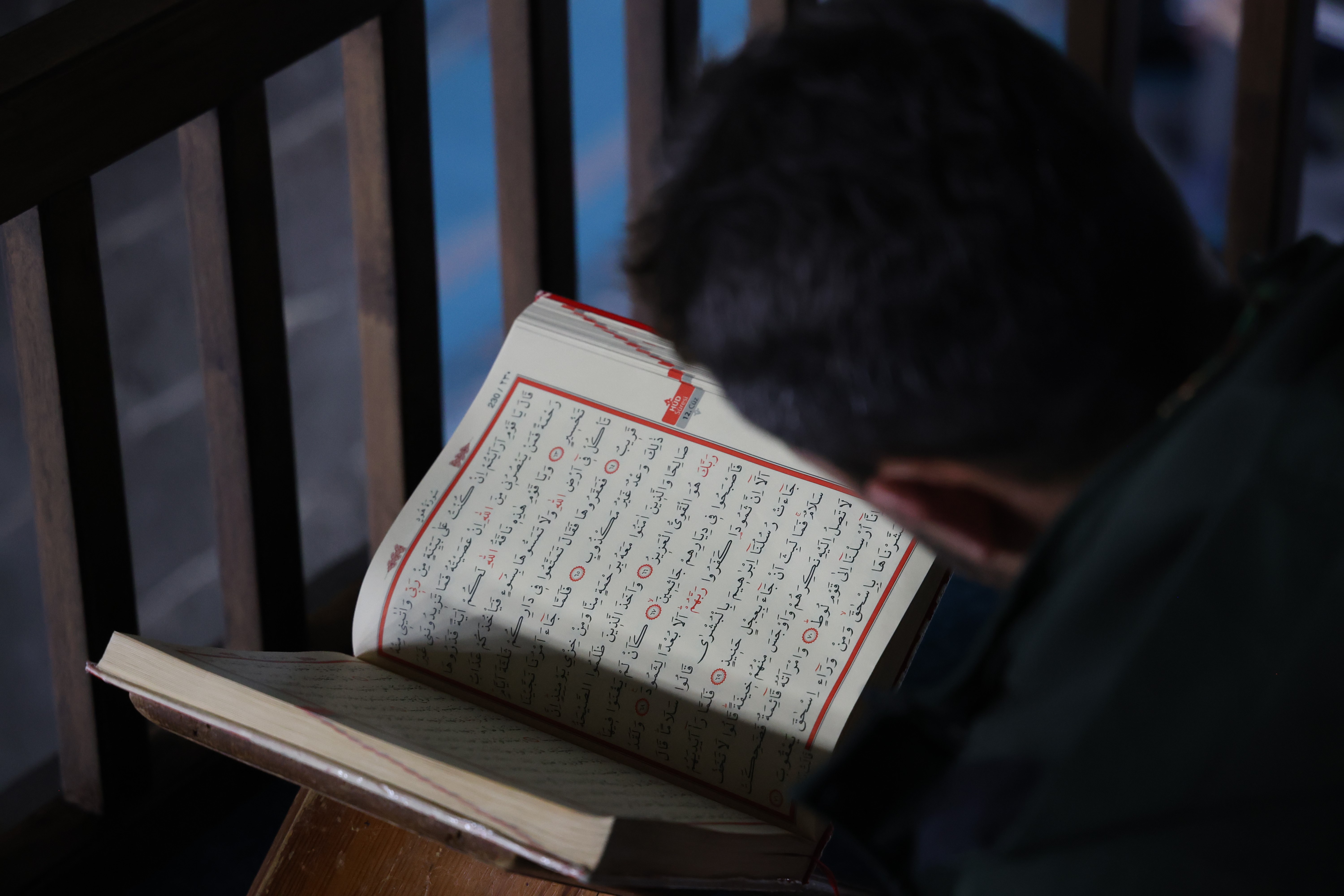 Video-Diyarbakır’da Regaip Kandili dualarla idrak edildi